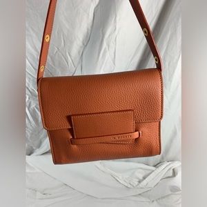 Genuine IL BISONTE tan pebbled leather shoulder bag two way